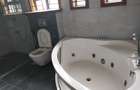 6 Bed Townhouse with En Suite in Lavington - 17
