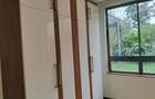 5 Bed Townhouse with En Suite in Lavington - 17