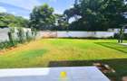 5 Bed House with En Suite in Runda - 9