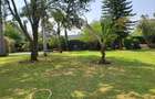 5 Bed House with En Suite in Runda - 16
