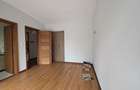 5 Bed Townhouse with En Suite in Spring Valley - 19