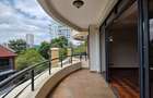 4 Bed Apartment with En Suite in Riverside - 1