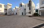 5 Bed Townhouse with En Suite in Lavington - 1
