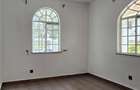 5 Bed Townhouse with En Suite at Off Convent Drive - 15