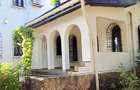 2 Bed Townhouse with En Suite at Nyali - 2