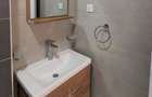 1 Bed Apartment with En Suite at Valley Arcade - 10