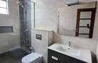 5 Bed House with En Suite in Runda - 16