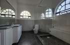 5 Bed House with En Suite in Nyari - 9