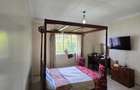 4 Bed House with En Suite at Loresho - 14