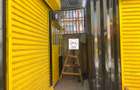 60 ft² Shop with Fibre Internet at Base - 5