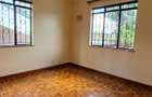 4 Bed House with En Suite at Mountain View - 11