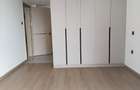 2 Bed Apartment with En Suite in Riverside - 15