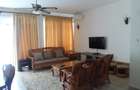 Serviced 3 Bed Apartment with En Suite at Links - 5