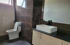 3 Bed Apartment with En Suite in Rhapta Road - 13