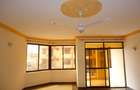 3 Bed Apartment with En Suite at Off Linksroad - 3