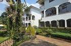 5 Bed Townhouse with En Suite at Nyari Central - 1