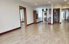 3 Bed Apartment with En Suite in Parklands - 6