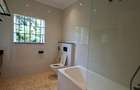 4 Bed House with En Suite in Gigiri - 12
