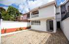 4 Bed Townhouse with En Suite in Lavington - 2