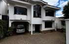 5 Bed Townhouse with En Suite at Riverside Drive - 1