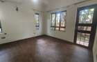 3 Bed House with Garden in Runda - 10