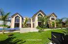 4 Bed House with Swimming Pool in Runda - 1