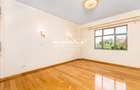 3 Bed Apartment with En Suite in Kilimani - 12