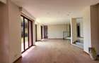 5 Bed Townhouse with En Suite in Westlands Area - 2