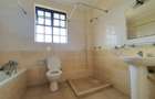 4 Bed House with En Suite at Loresho - 12