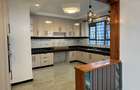 4 Bed House with En Suite in Eastern ByPass - 8