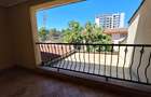 4 Bed Townhouse with En Suite at Brookside Drive. - 10