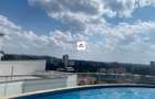3 Bed Apartment with En Suite in Riverside - 12