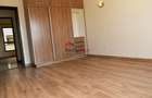 3 Bed Apartment with En Suite in Westlands Area - 5