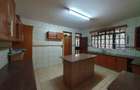 4 Bed Apartment with En Suite at Mpaka Rd - 7