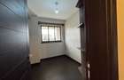 Serviced 4 Bed Apartment with En Suite in Kilimani - 17