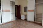 4 Bed Apartment with En Suite at Parklands - 5