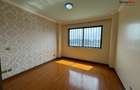 3 Bed Apartment with En Suite at Dennis Pritt Road - 7