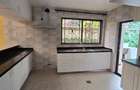 5 Bed Townhouse with En Suite at Lavington Green - 11