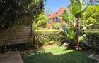 5 Bed Townhouse with En Suite in Lavington - 19