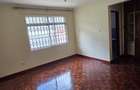 5 Bed Townhouse with En Suite at Lavington Green - 17