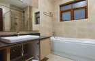 3 Bed Apartment with En Suite in General Mathenge - 14
