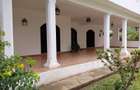 4 Bed House with En Suite in Watamu - 4