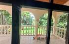 4 Bed House with En Suite in Hill View - 8