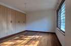 5 Bed Apartment with En Suite in Kileleshwa - 12