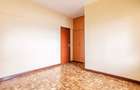 3 Bed Apartment with En Suite in Westlands Area - 13