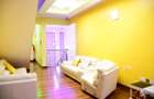 6 Bed House with En Suite in Garden Estate - 5