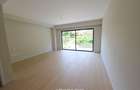 5 Bed Townhouse with Garden in Kyuna - 6