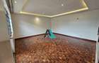 4 Bed Townhouse with En Suite in Lavington - 8