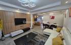 3 Bed Apartment with En Suite in Riverside - 2
