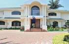 4 Bed Villa with En Suite in Nyari - 1